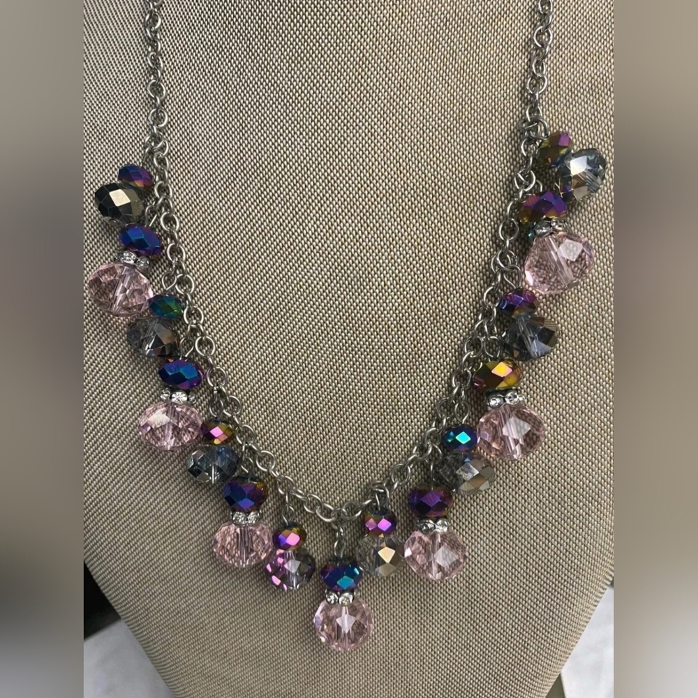 Silver Tone, Pink, Blue, Purple Irredescent Faceted Glass Beads Necklace RARE!!